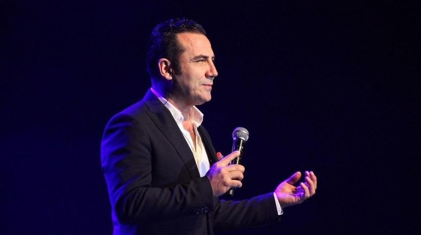 Bostancı Gösteri Merkezi’nde 15’inci Kez Ferhat Göçer Rüzgarı Esti