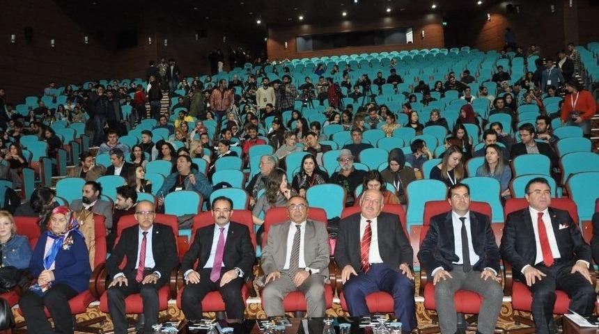 4. Uşak Kanatlı Denizatı Kısa Film Festivali Başladı