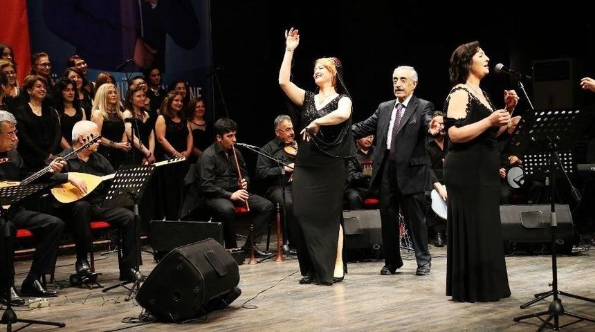 Büyükşehirden Halk Müziği Gecesi