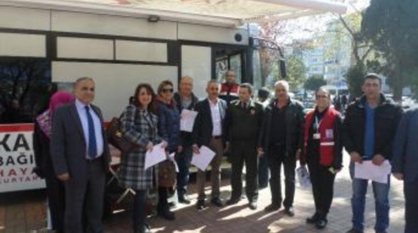 Bursa&rsquo;da Kan Bağışı &Ccedil;ağrısı