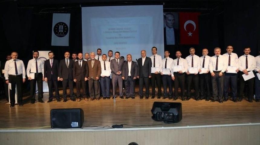 K&uuml;tahya&rsquo;da Din G&ouml;revlilerine Tashih-i Huruf Kursu