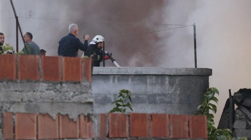Adana&rsquo;da Yemeklik Yağ Deposundaki Yangın S&ouml;nd&uuml;r&uuml;ld&uuml;