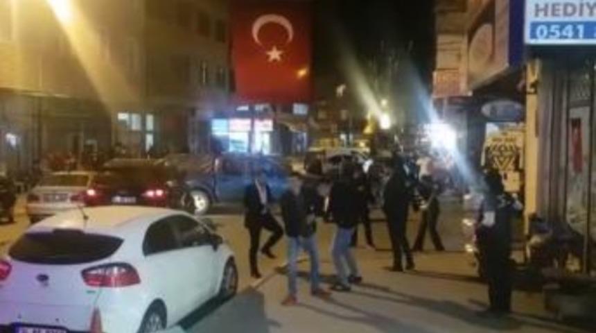 Sultanbeyli&rsquo;de Asker Uğurlamasında Silah Sesleri Korku Dolu Anlar Yaşattı