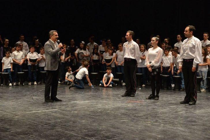 Bahar, Halk Dansları İle Karşılandı G1