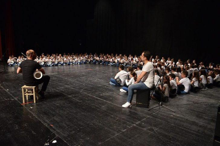 Bahar, Halk Dansları İle Karşılandı G4