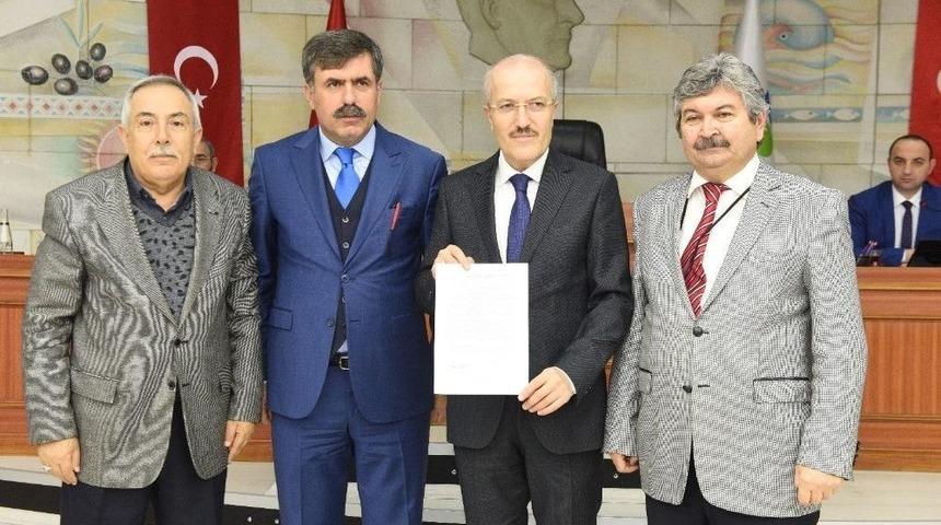 B&uuml;y&uuml;kşehir Belediye Meclisi&rsquo;nden Kud&uuml;s Tepkisi