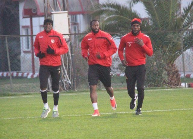 İpekoğlu: “istifa Edip Gitmemiz Samsunspor’a Ciddi Sıkıntılar Doğurur”