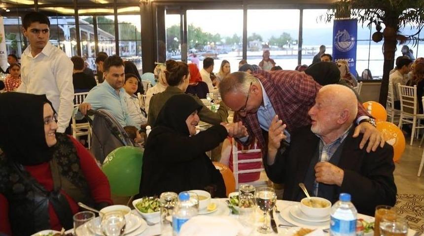 Başkan Yılmazer&rsquo;den Personeline İftar