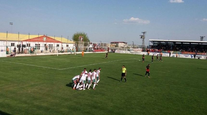 Tff 3. Lig: Diyarbekirspor: 2 - Van B&uuml;y&uuml;kşehir Belediyespor: 0