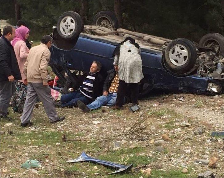 Otomobil Takla Attı: 5 Yaralı G2