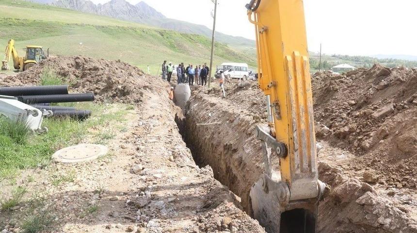 Vaski&rsquo;den Karpuzalan&rsquo;a Kanalizasyon Hattı