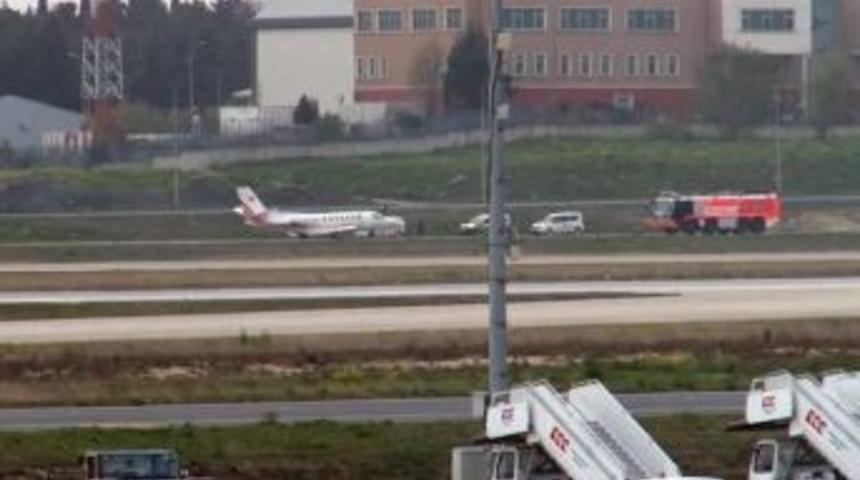 Kerimcan Durmaz&rsquo;ın Bindiği U&ccedil;akta Yangın Paniği