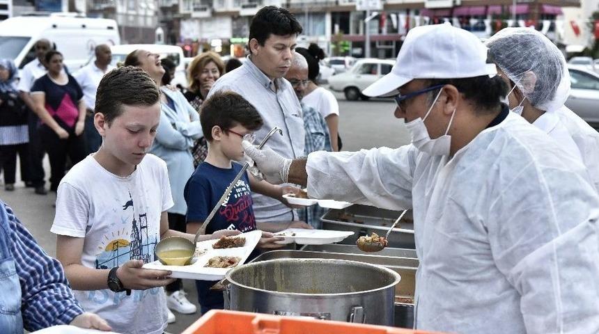 Ramazan Ayı &Ccedil;ocuklarla Başka G&uuml;zel