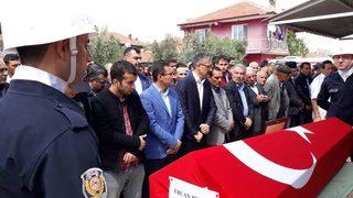 Kalp Krizinden Ölen Genç Polis Memuru Son Yolculuğuna Uğurlandı