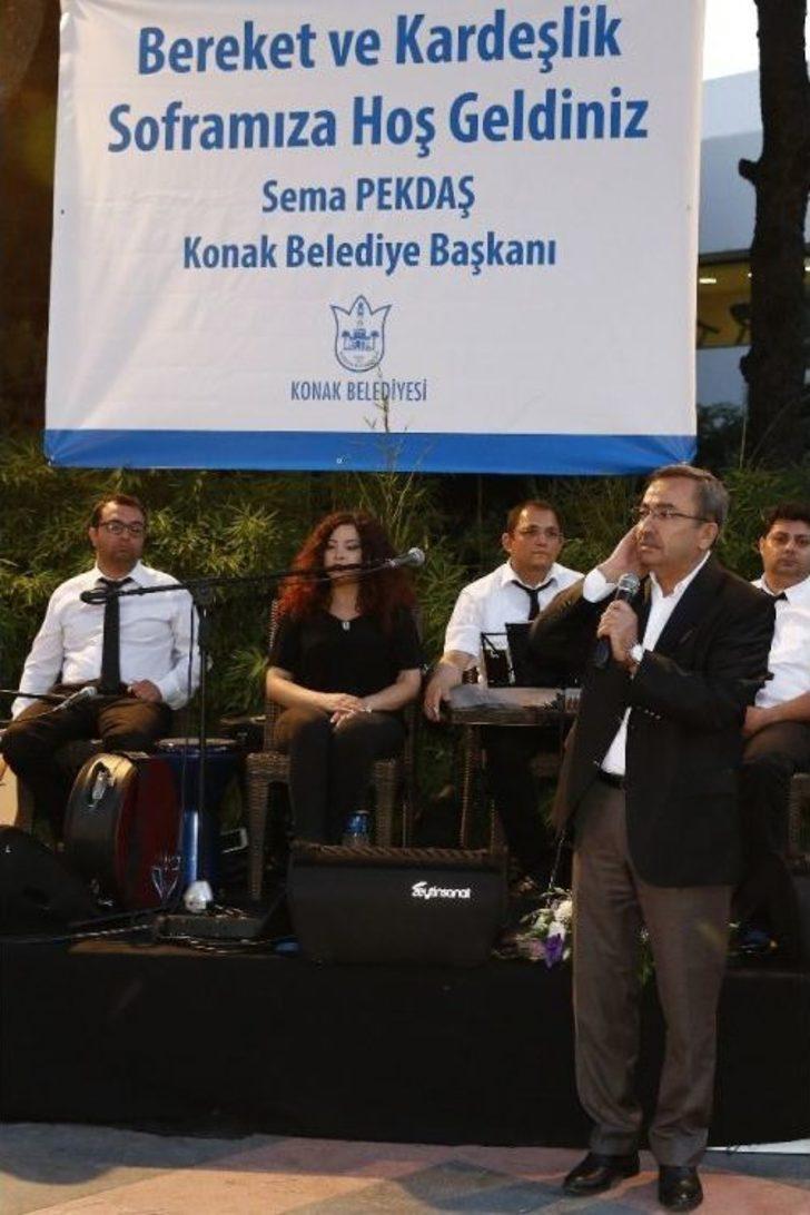 Konak’ta Ramazan’ın Ruhuna Uygun İftar G5