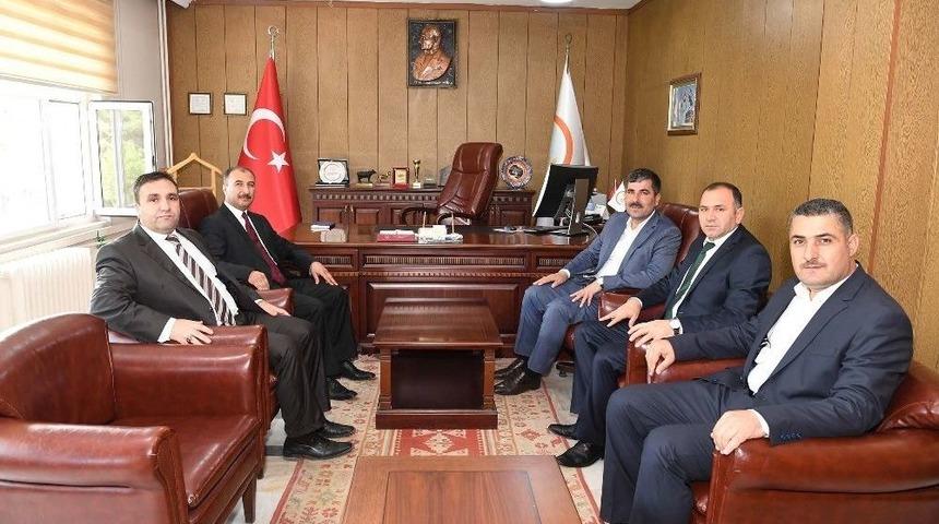 Başkan Asya, M&uuml;d&uuml;r &Ccedil;olakoğlu İle Vedalaştı