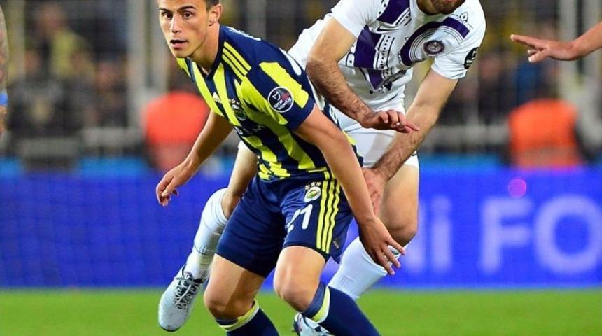 Eljif Elmas&rsquo;tan 5 Ma&ccedil; Sonra 1 Dakikalık Performans
