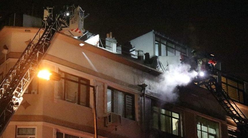 Fatih&rsquo;te Yangında Can Pazarı