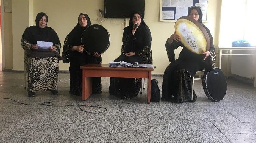 Cezaevindeki Kadınlara Tasavvuf M&uuml;ziği Dinletisi