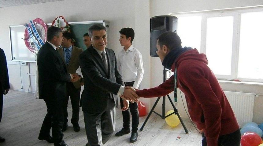 Tatvan&rsquo;da &Ouml;ğrenciler İ&ccedil;in Uygulama Restoranı A&ccedil;ıldı