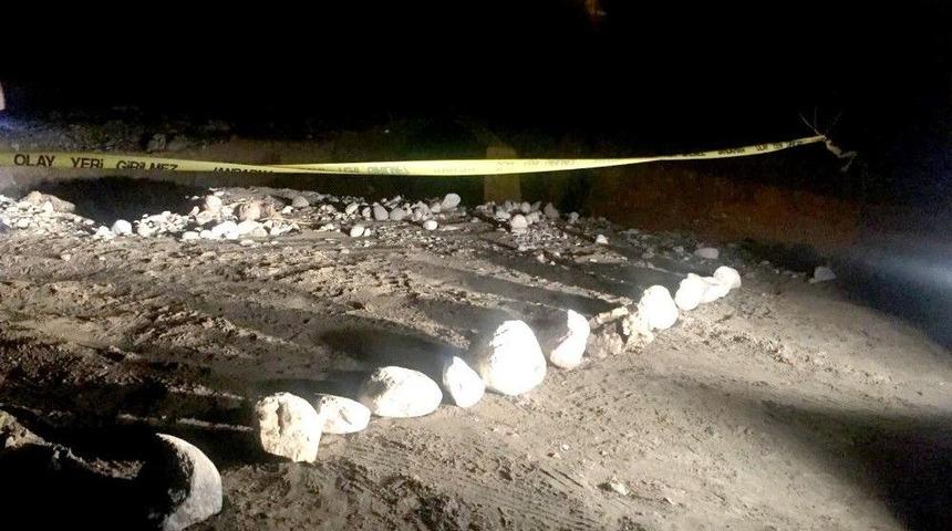 Sungurlu&rsquo;da Sel İki K&ouml;y&uuml;n Bağlantısını Kopardı