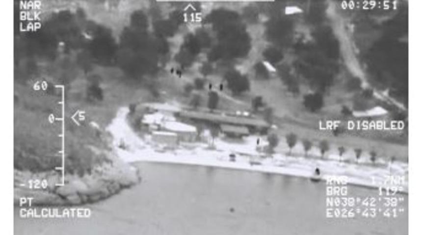 İzmir&rsquo;de 84 Ka&ccedil;ak G&ouml;&ccedil;men Yakalandı