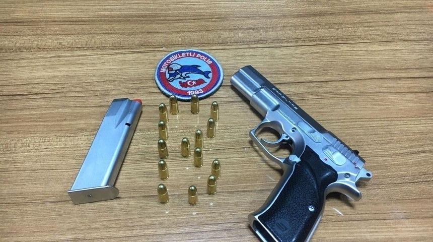 Ruhsatsız Silaha Ge&ccedil;it Yok