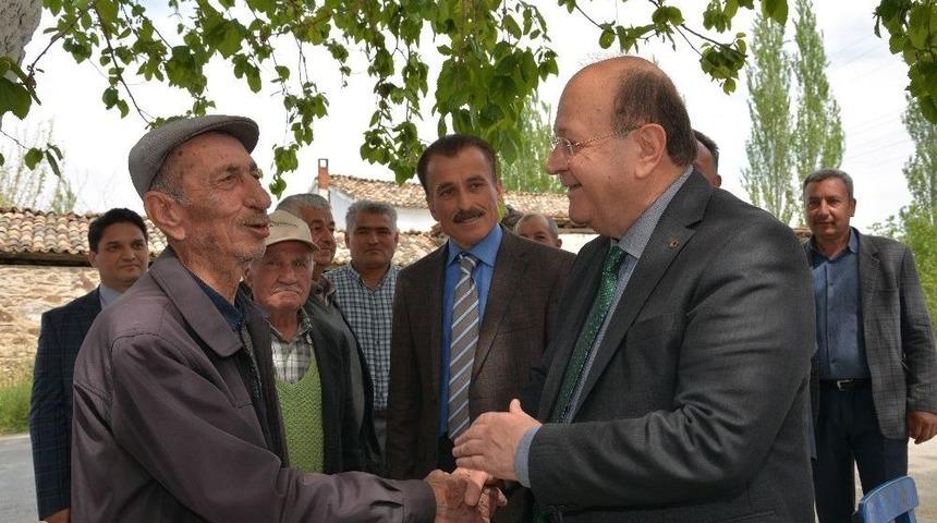 Başkan &Ouml;zakcan, Alanlıları Dinledi