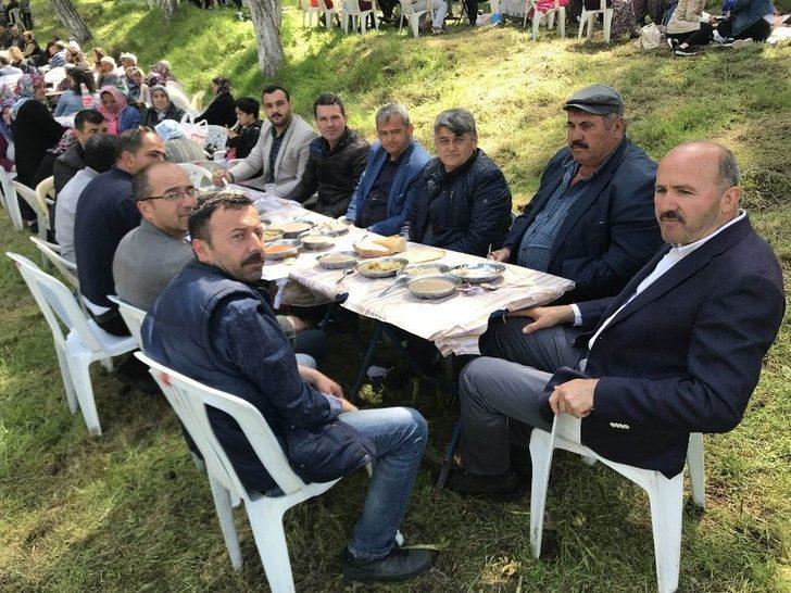 Karapınar Dede Hayrı Yoğun Bir Katılımla Gerçekleşti G3