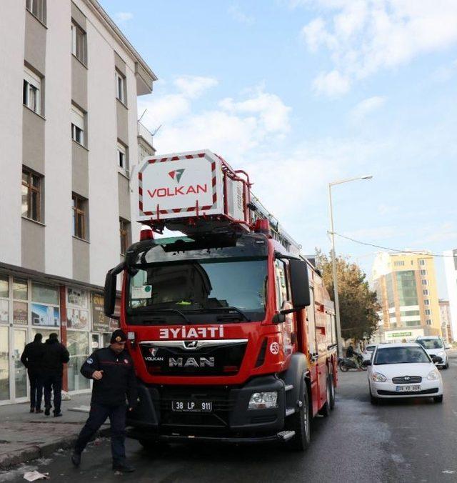 Dehşete Tanık Olan Komşu O Anları Anlattı