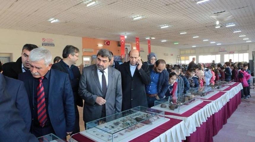 Mut&rsquo;ta &ldquo;&ccedil;anakkale 1915 Gezici Savaş Malzemeleri M&uuml;zesi" Ziyarete A&ccedil;ıldı