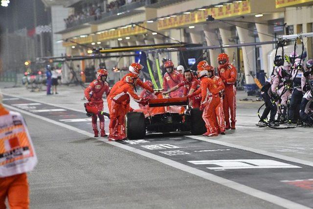 Raikkonen Mekanikerin Bacağını Ezdi