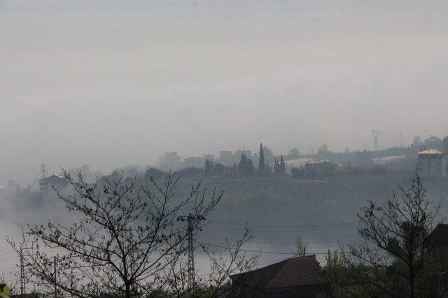 Trabzon’da Hava Ulaşımına Sis Engeli