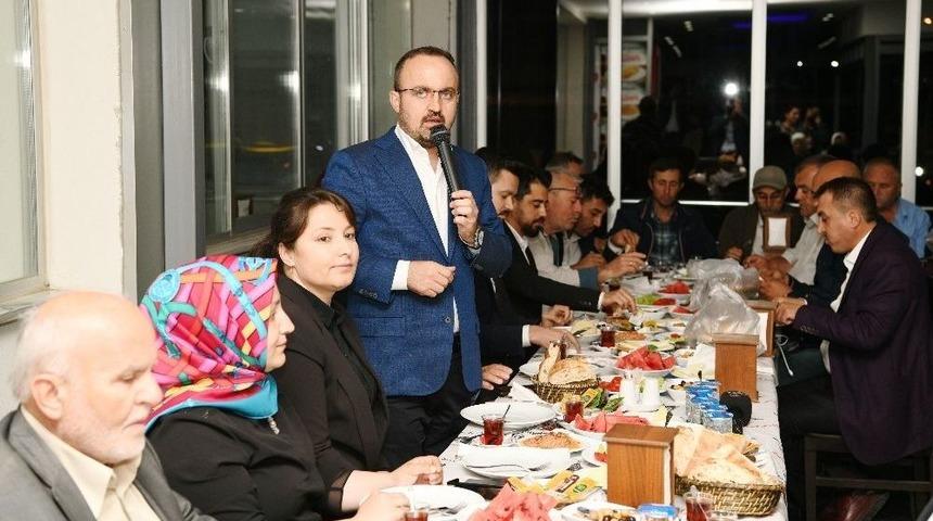 Turan, Sahurda Vatandaşlarla Bir Araya Geldi