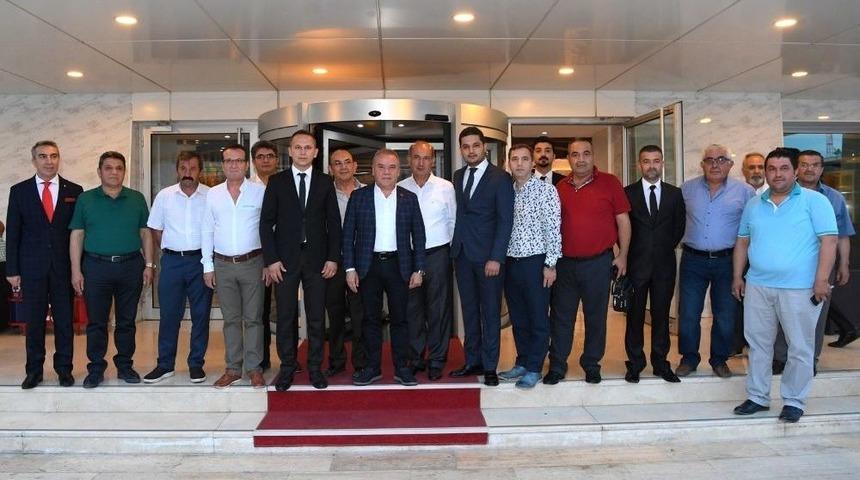 Başkan Böcek, Burdurlularla Buluştu