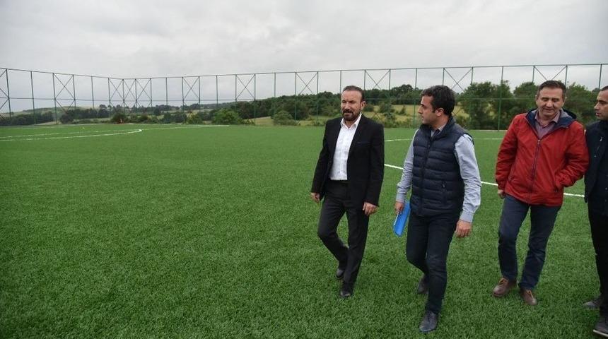 İzmit Belediyesi&rsquo;nden Akmeşe&rsquo;ye Spor Tesisi
