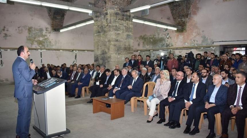 Tarihi Eşrefoğlu Bedesteni Restorasyonu Başladı