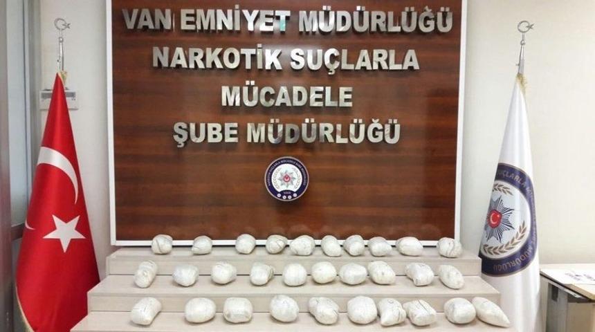 Van&rsquo;da 32 Kilo Eroin Ele Ge&ccedil;irildi