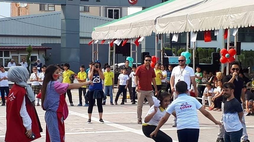 Osmaniyeli &Ccedil;ocuklar "oyun Karavanı" İle Eğlendi