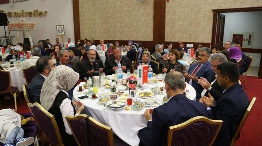 Ereğli Belediyesinden Şehit Aileleri Ve Gaziler Onuruna İftar