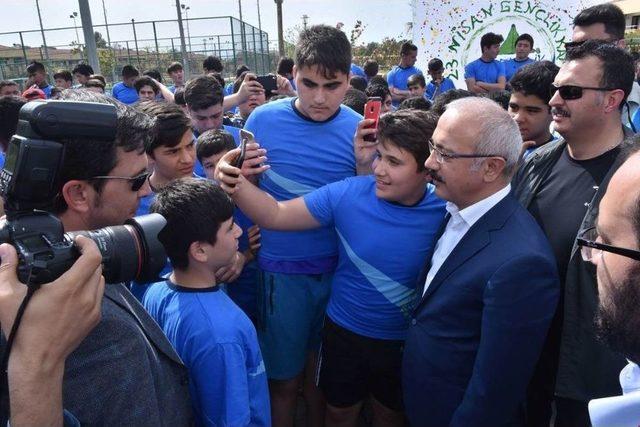 Bakan Elvan, Silifke İlçesinde İncelemelerde Bulundu