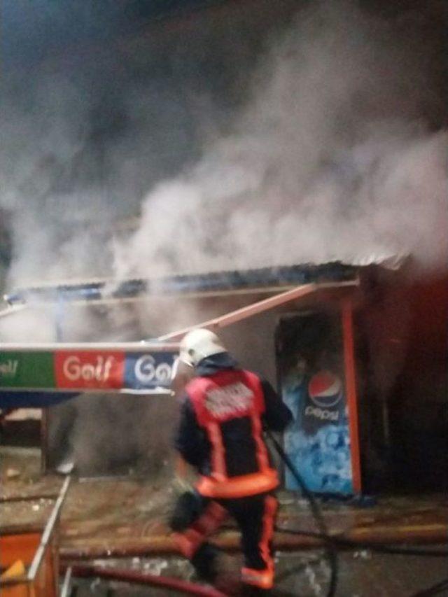 İş Yeri Yangınında Tehlike Son Anda Önlendi