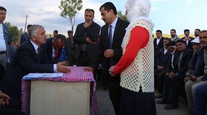 Vali Yıldırım&rsquo;dan K&ouml;y Ziyareti