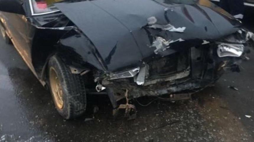 Yoğun Sis Kazaya Neden Oldu: 8 Yaralı