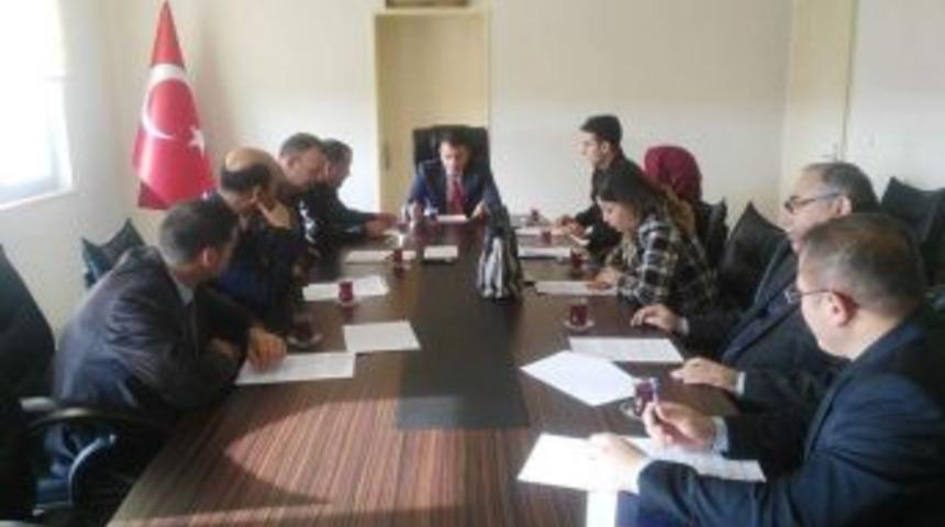 Dumlupınar&rsquo;da Kışa Hazırlık Ve Karla M&uuml;cadele Toplantısı