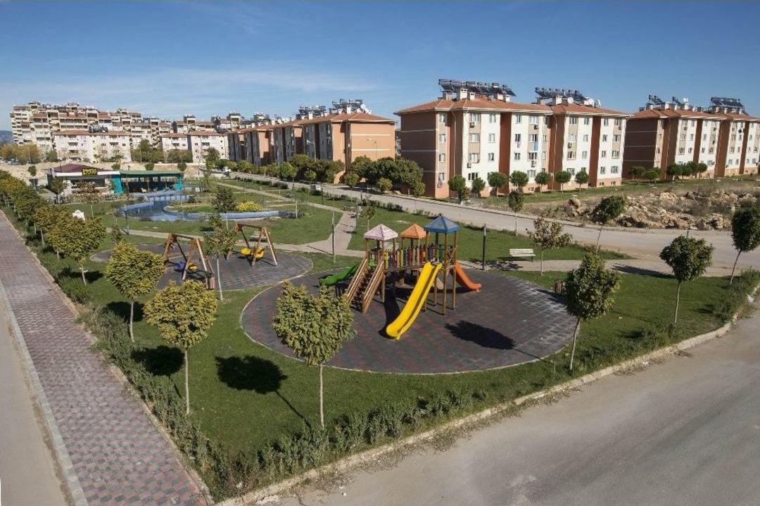 D&ouml;şemealtı Belediyesi&rsquo;nden 52 Yeni Nesil Park, 169 Bin Metre Yeşil Alan