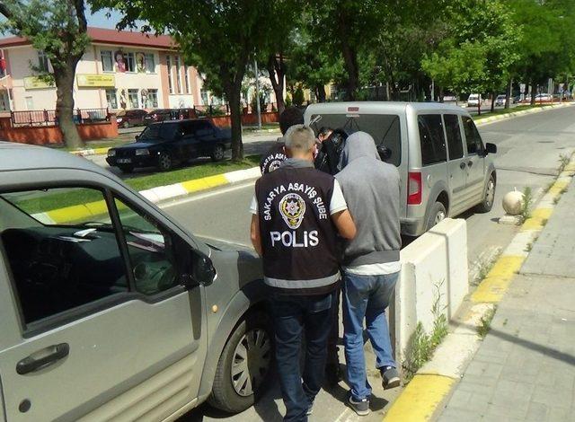 Çek, Senet Dolu Çelik Kasayı Çalan 5 Şahıs Adliyeye Sevk Edildi