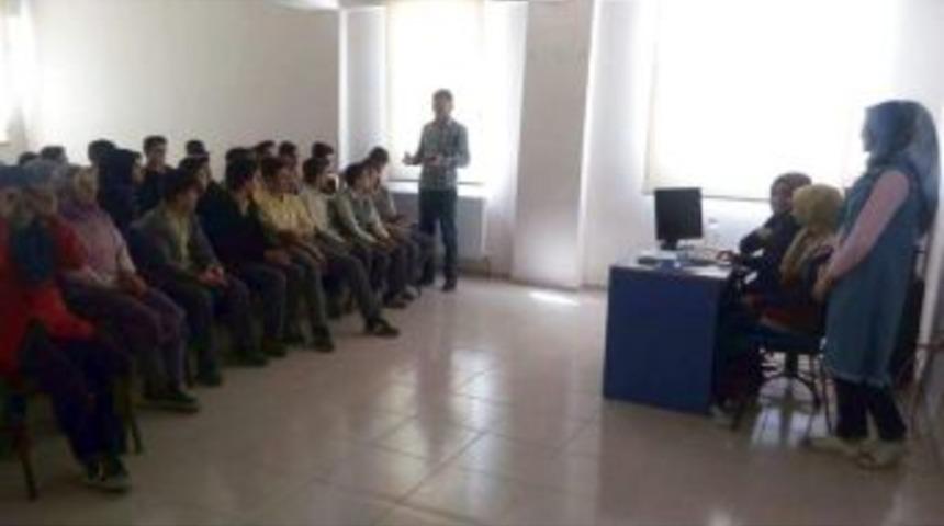 Ortaokul Öğrencilerine ’meslek Tanıtım Ve Seçimi’ Konulu Seminer