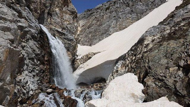 Uludağ’ın Arka Yüzü Büyülüyor