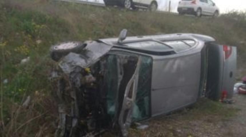 Tavşanlı&rsquo;da Trafik Kazası: 3 Yaralı